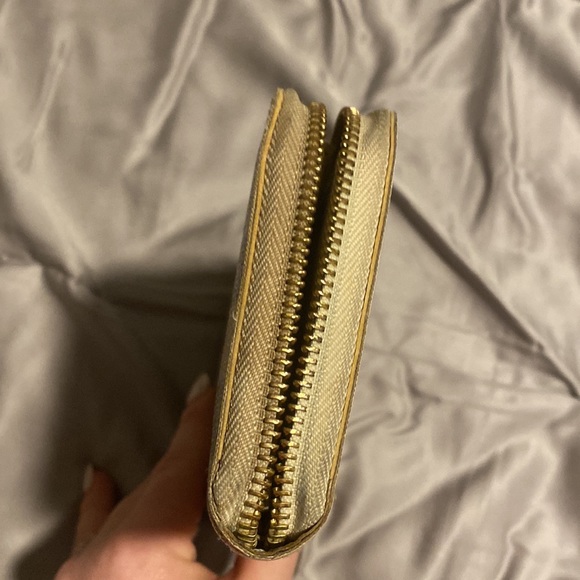 Authentic Louis Vuitton Damier Azur Zippy Long Wallet - Picture 12 of 13